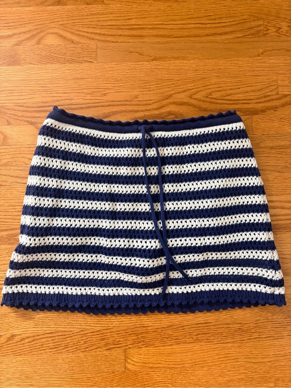 The gap crochet cotton mini skirt